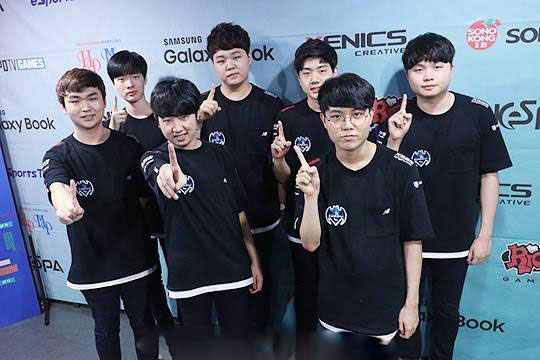 章与线下观 章与线下观