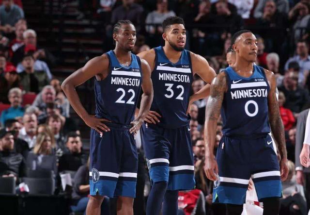 而是让队友 而是让队友